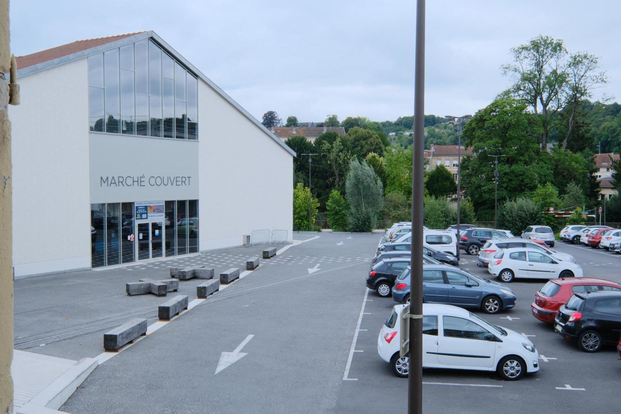Aux Portes Du Marche Bar-le-Duc Buitenkant foto